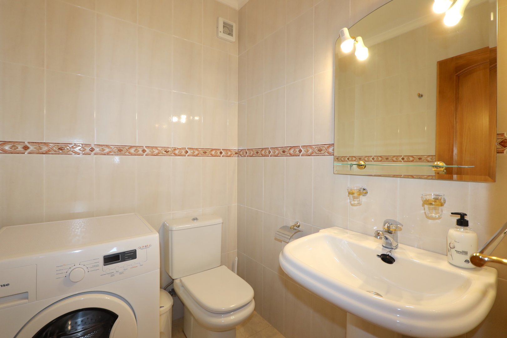 Casa de 141 m² a Pego