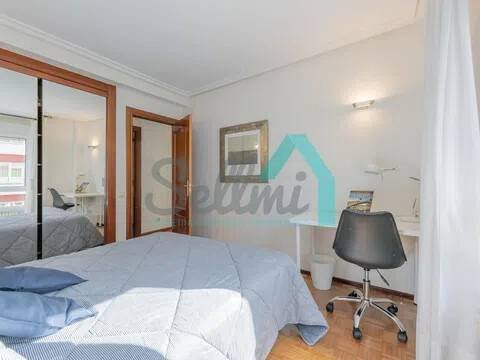 Pis de 95 m² a Oviedo