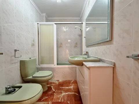 Piso de 93 m² en Almería