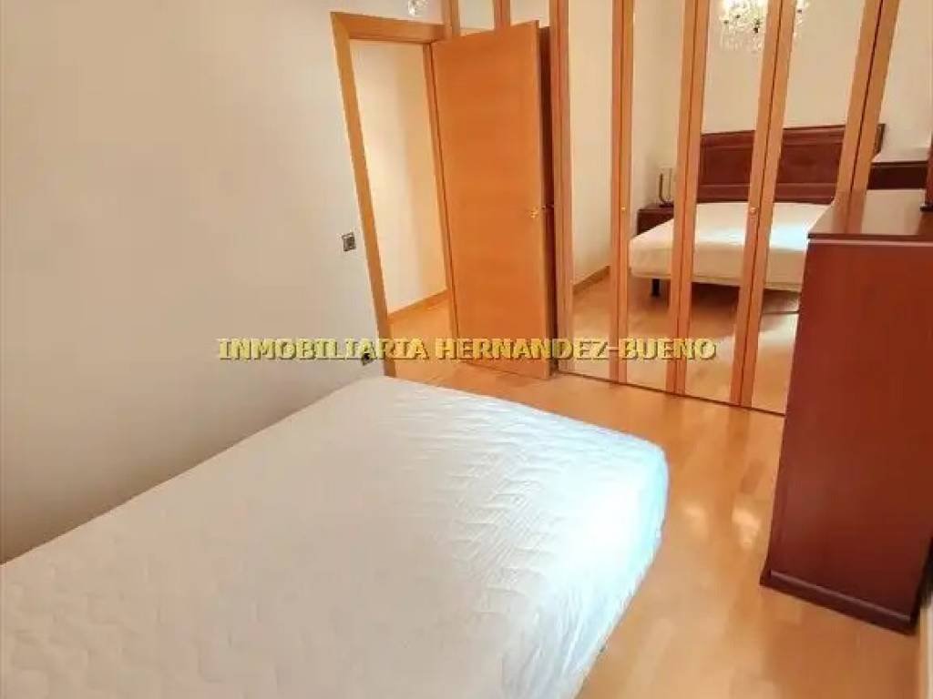 Wohnung 104 m² in Salamanca