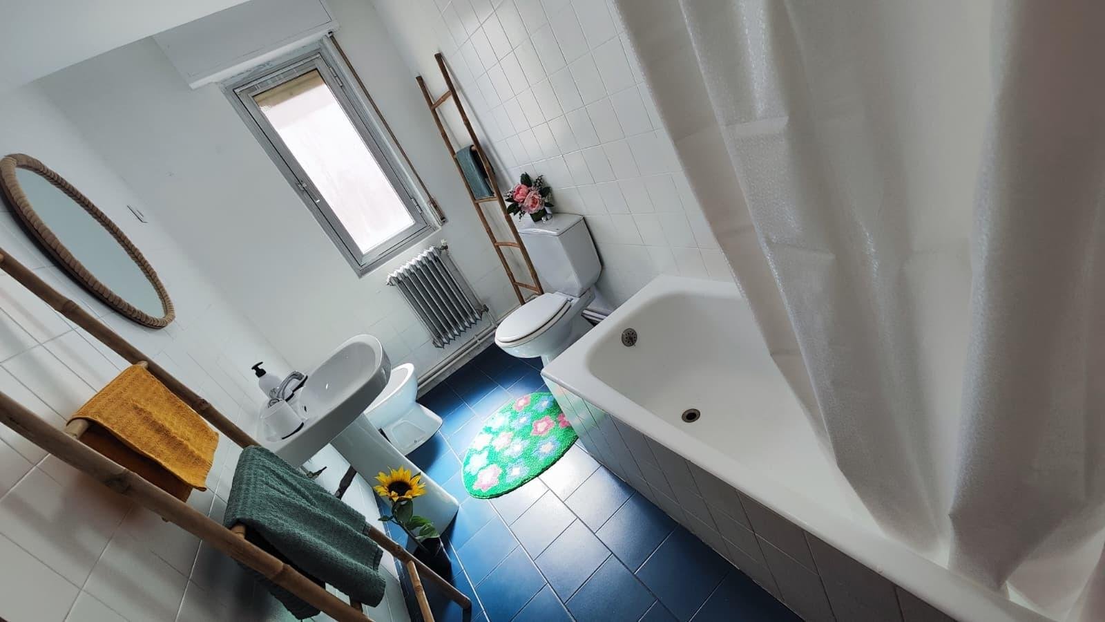 Habitación 97 m², León