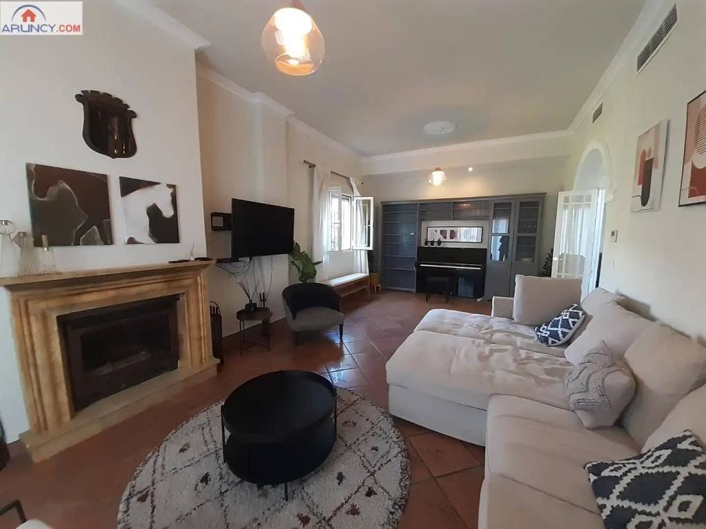 Piso de 418 m² en Dos Hermanas