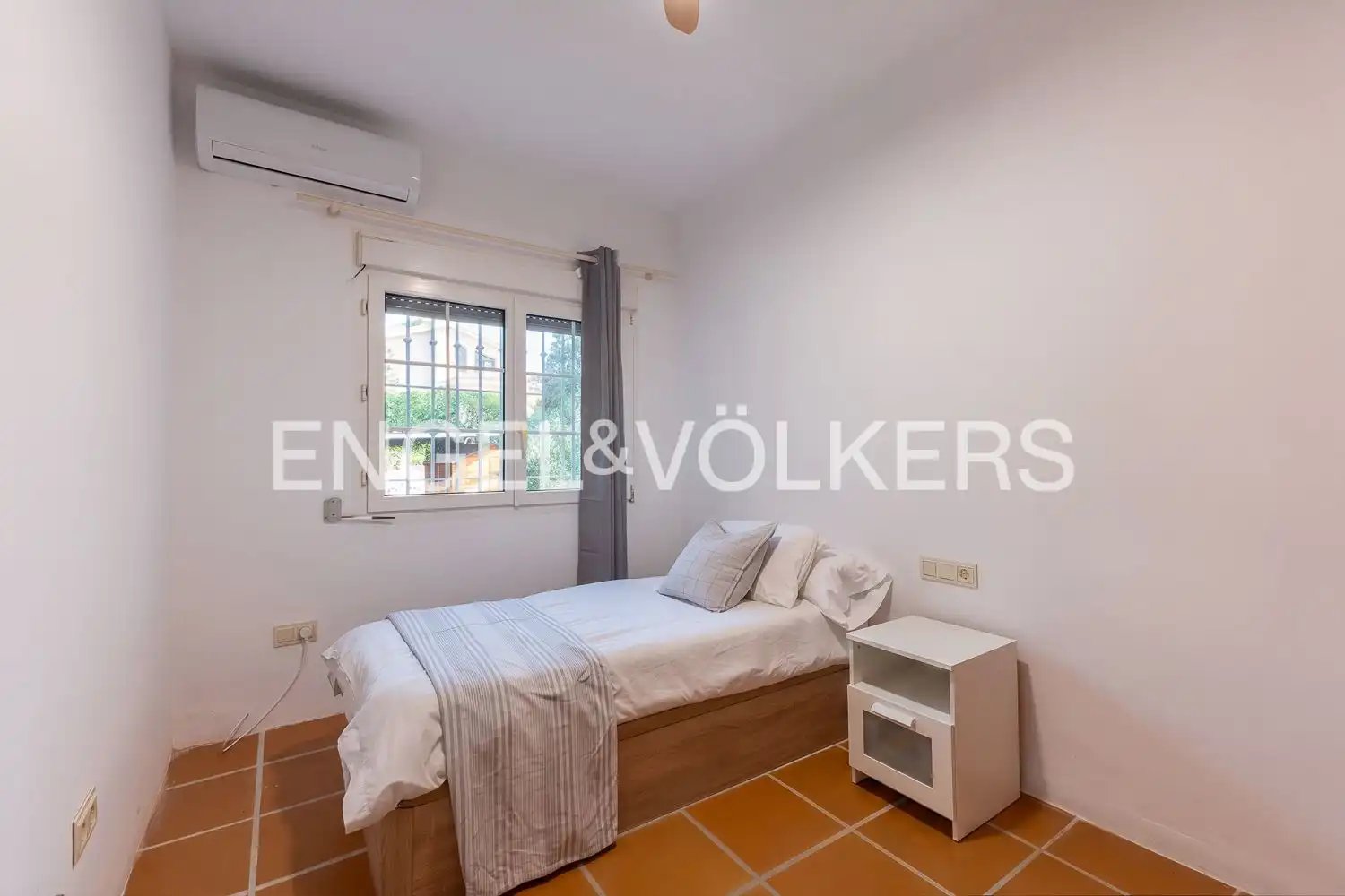 Casa de 238 m² en Paterna