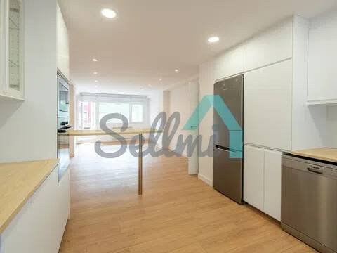 Piso de 101 m² en Oviedo