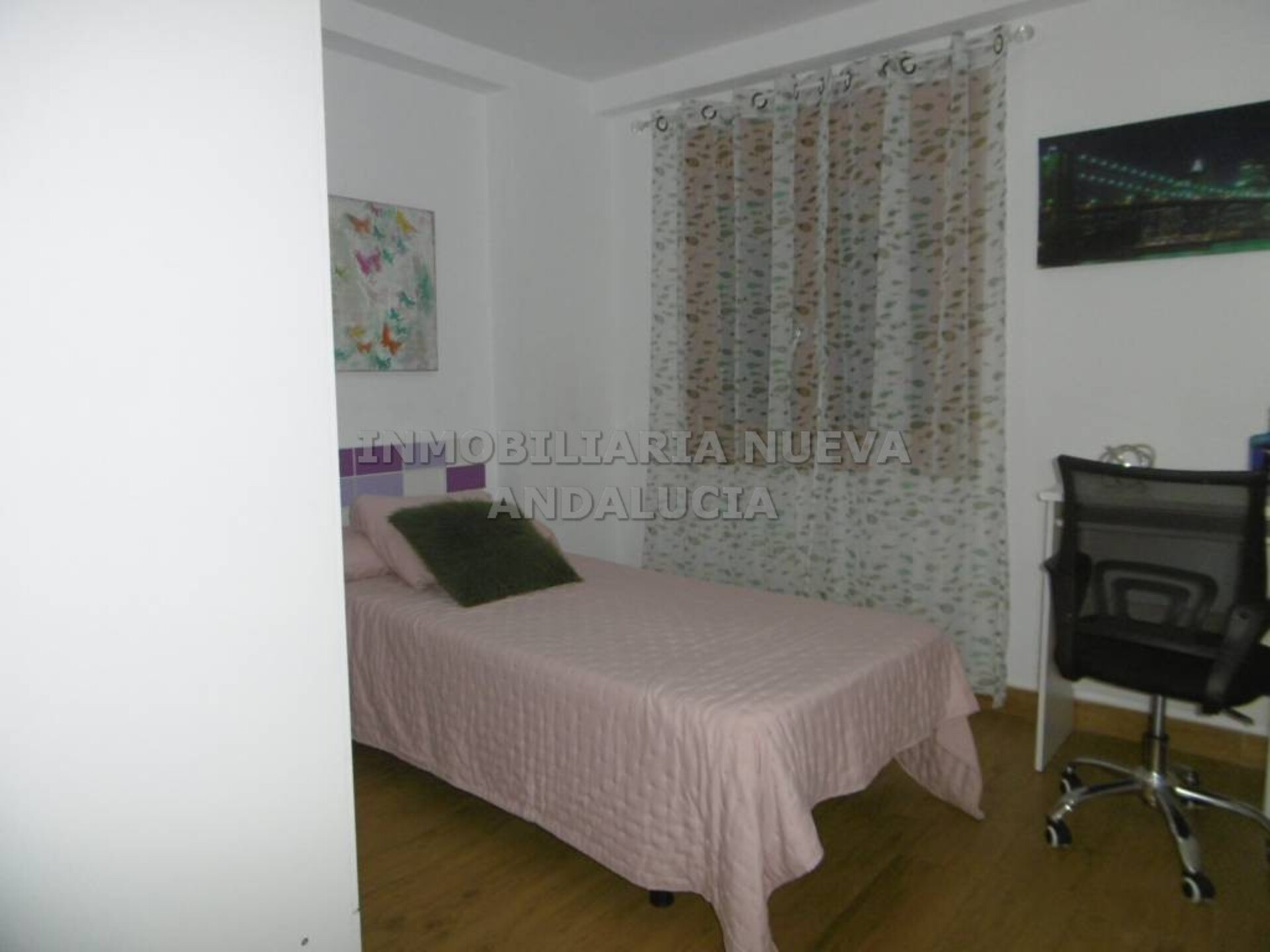 Piso de 90 m² en Almería