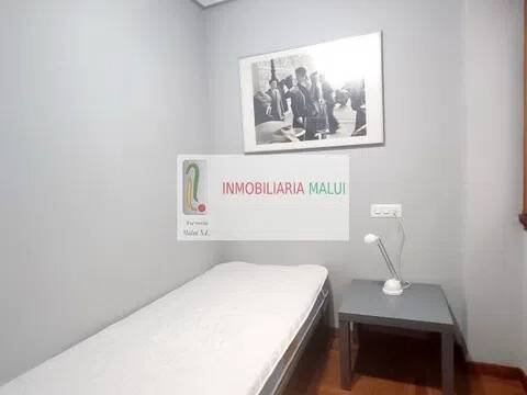 Wohnung 75 m² in Oviedo