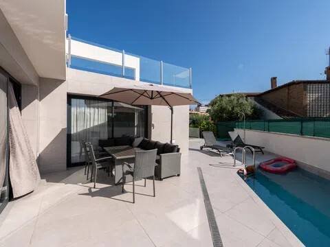 Casa de 260 m² en San Juan de Alicante