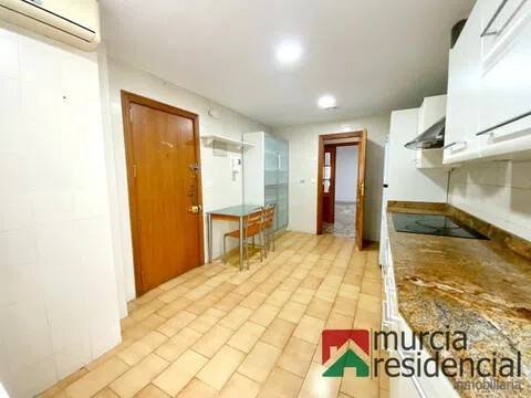 Appartamento 188 m² a Murcia
