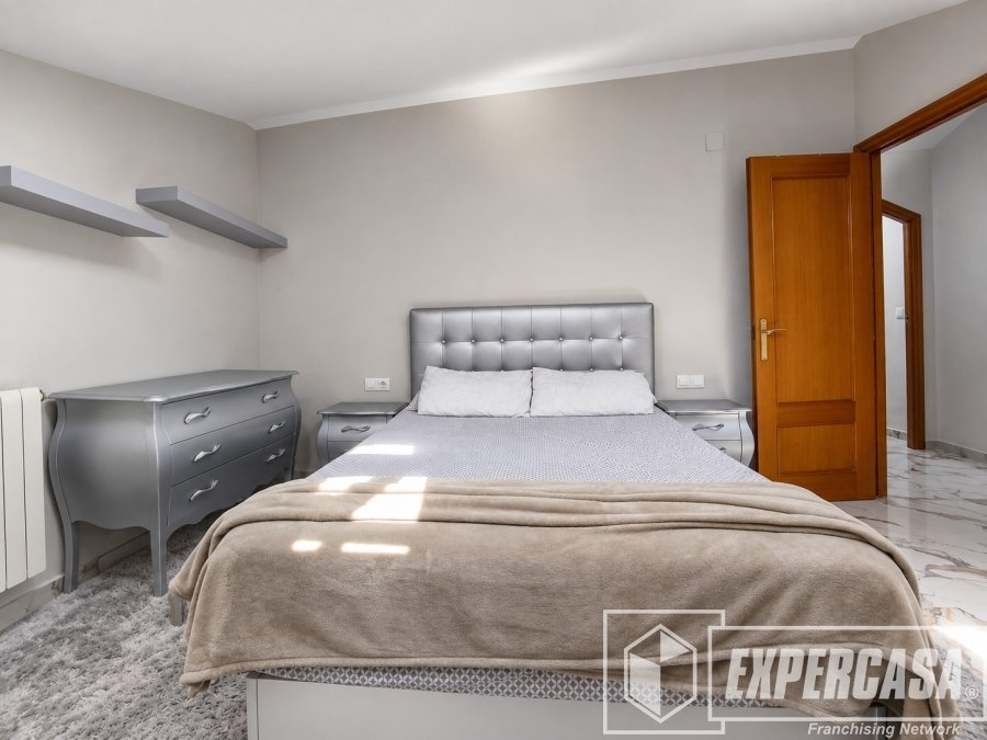 Piso de 128 m² en Manises