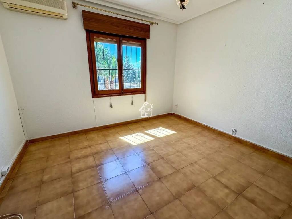 Casa de 1250 m² en Rojales