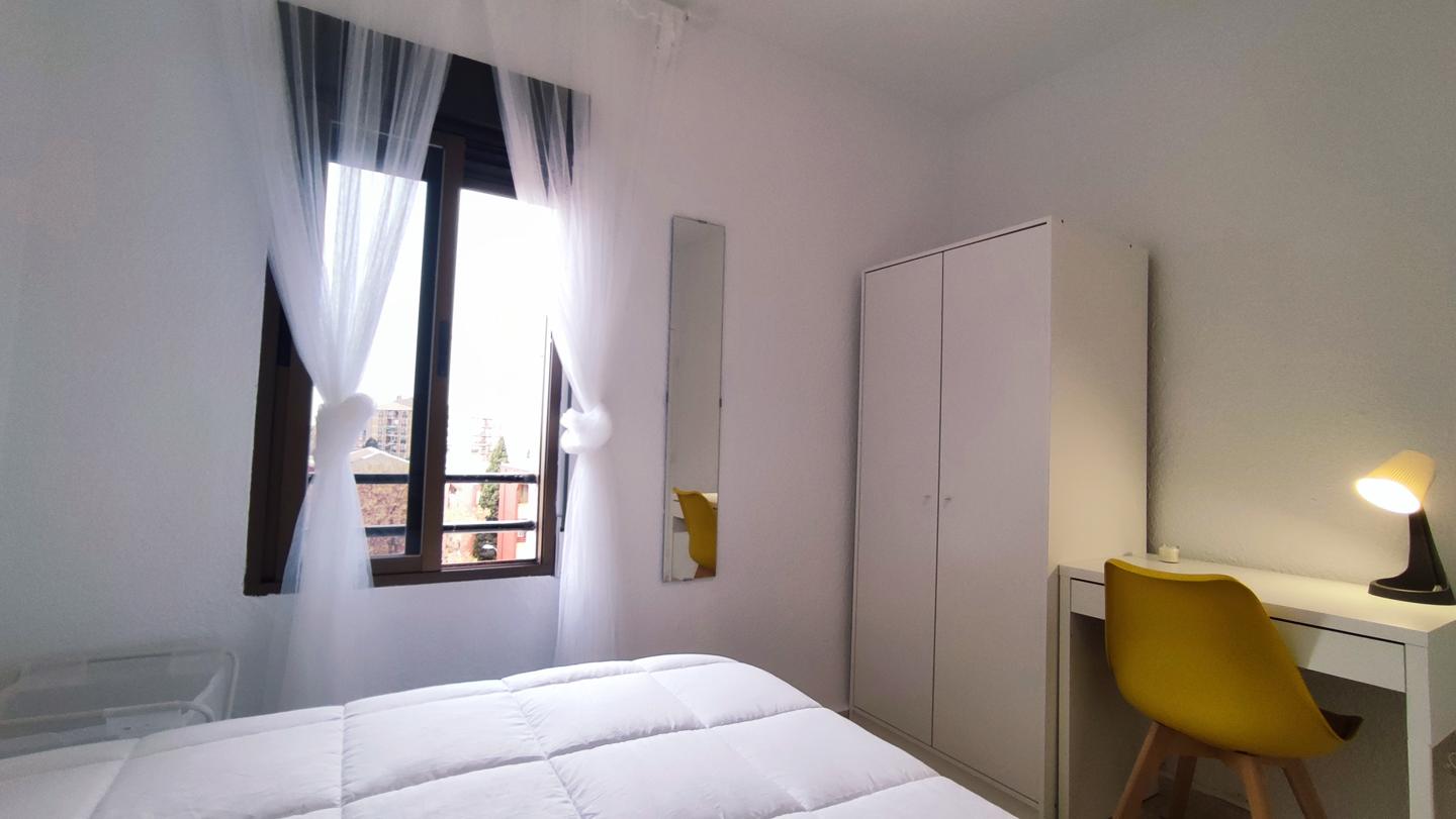 Habitación 90 m², Granada