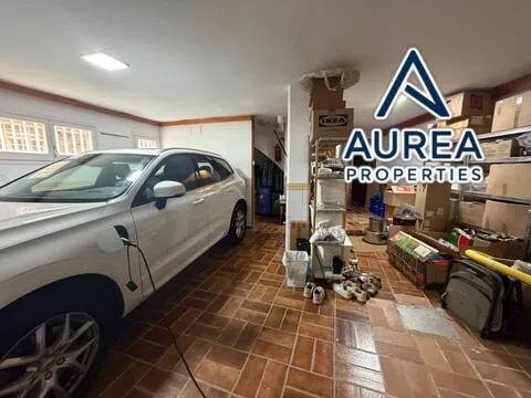 Haus 357 m² in Esplugues de Llobregat