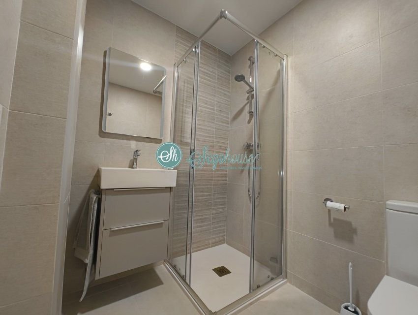 Piso de 90 m² en Segovia