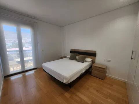 Piso de 120 m² en Roquetas de Mar