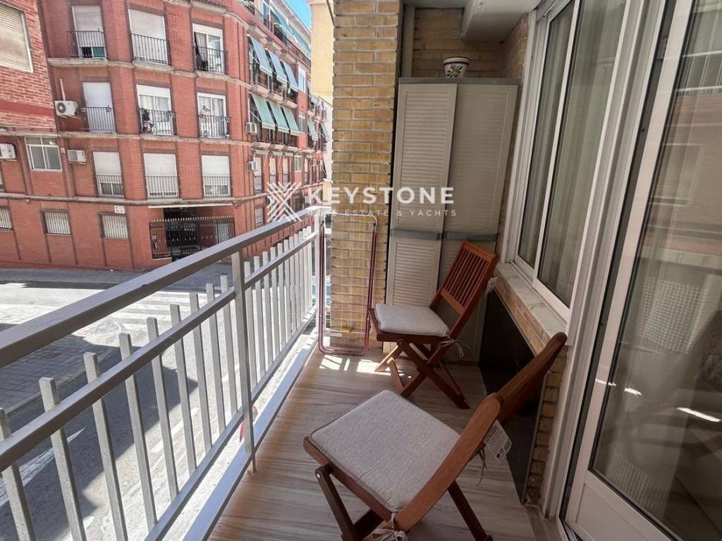 Piso de 90 m² en Alicante
