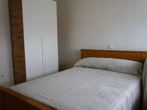 Habitació de lloguer, Àvila