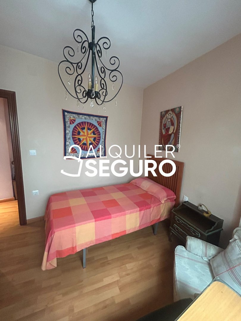 Piso de 88 m² en Granada