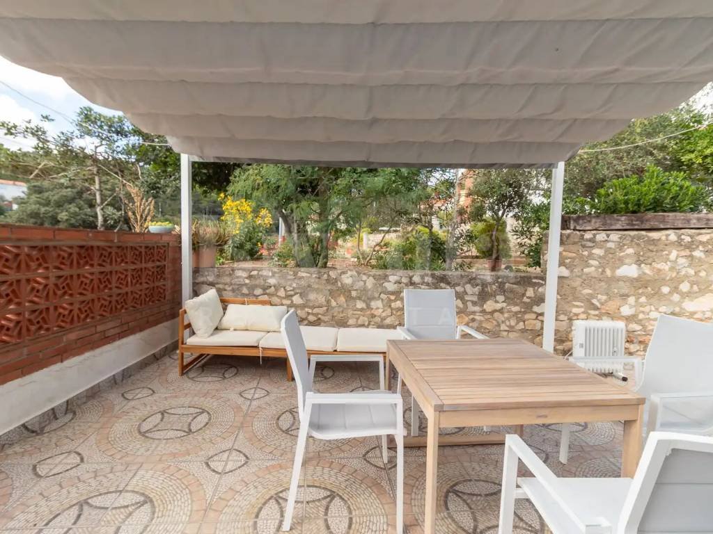 Casa de 90 m² en la Torre de Claramunt