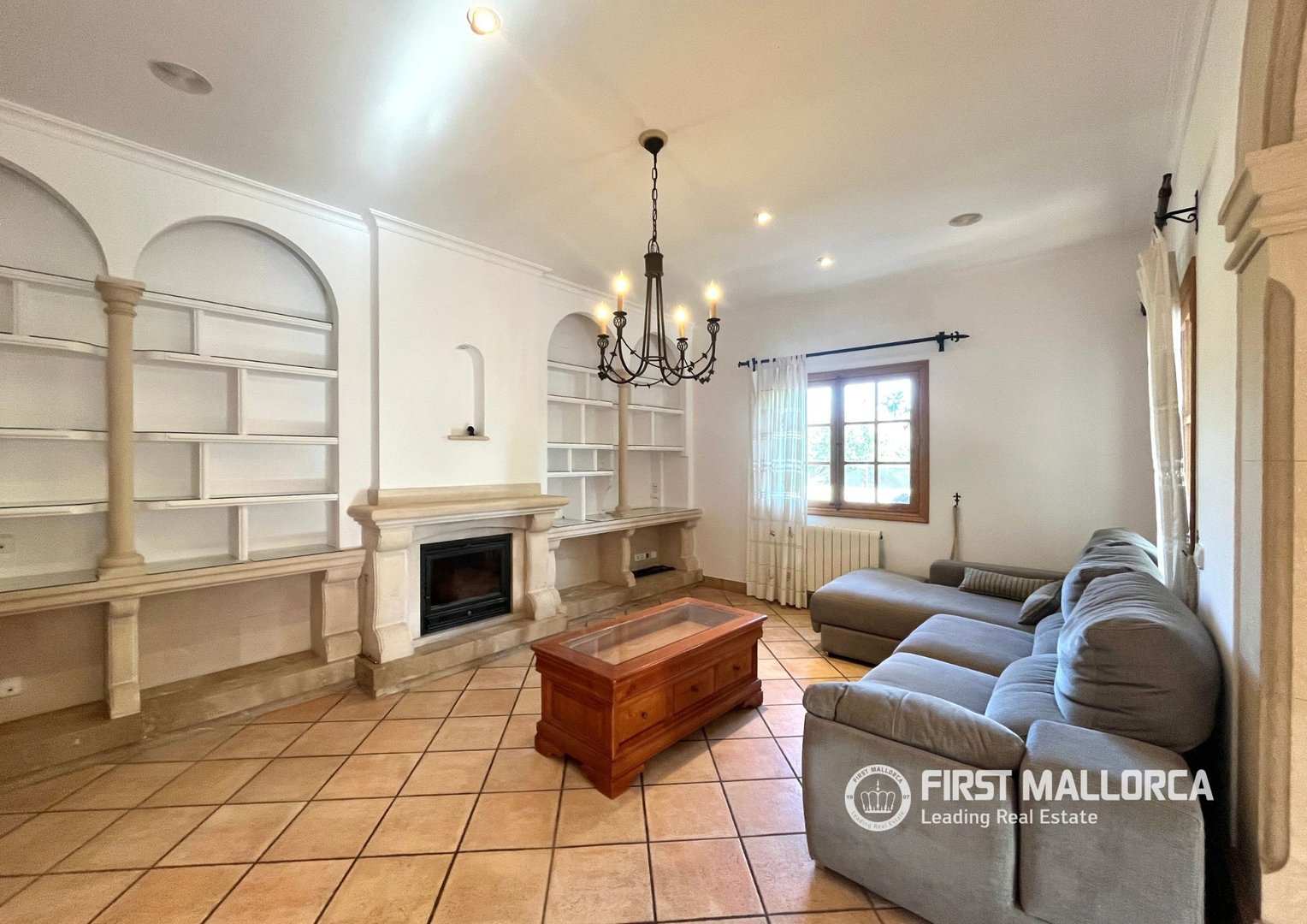 Haus 560 m² in Consell