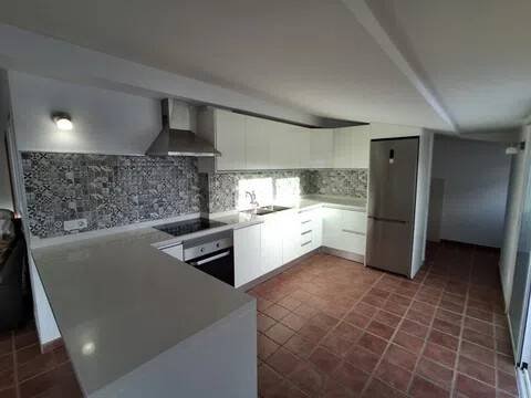 Piso de 105 m² en Vega de San Mateo