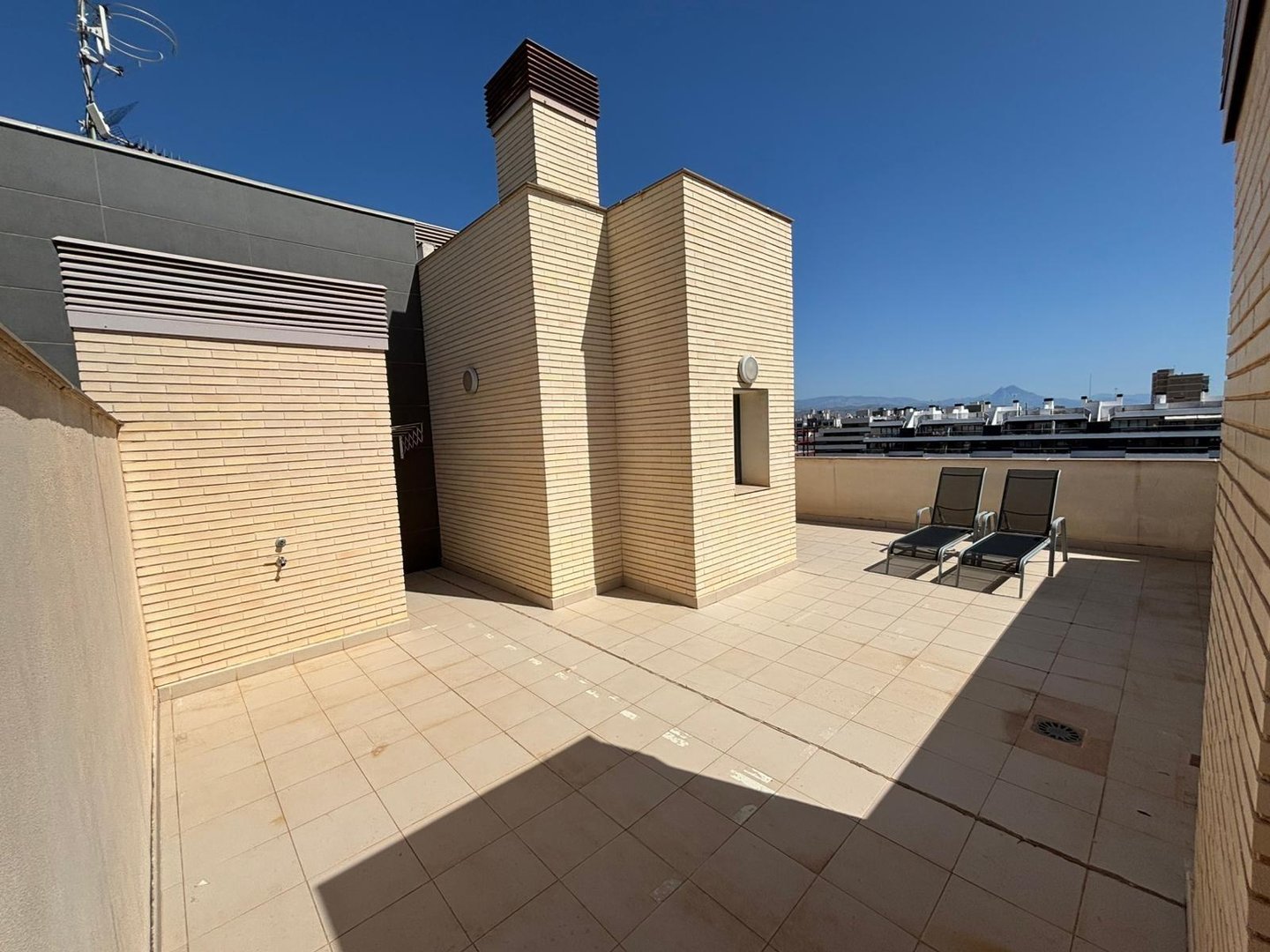 Pis de 190 m² a Alacant