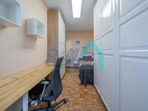Piso de 87 m² en Oviedo