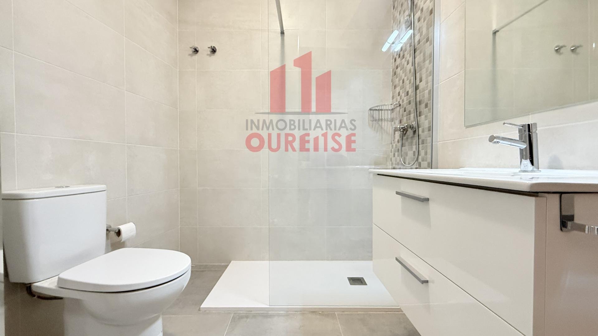 Piso de 93 m² en Ourense