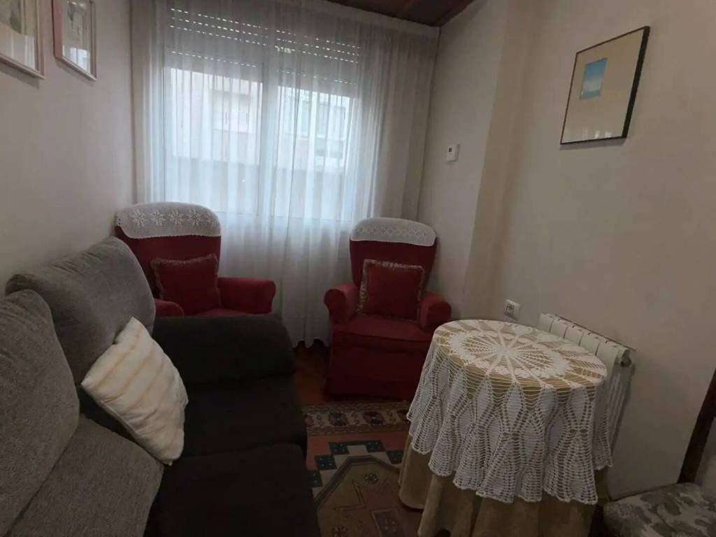 Piso de 80 m² en Ourense