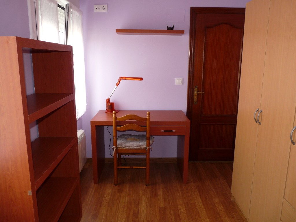Stanza 75 m², Oviedo