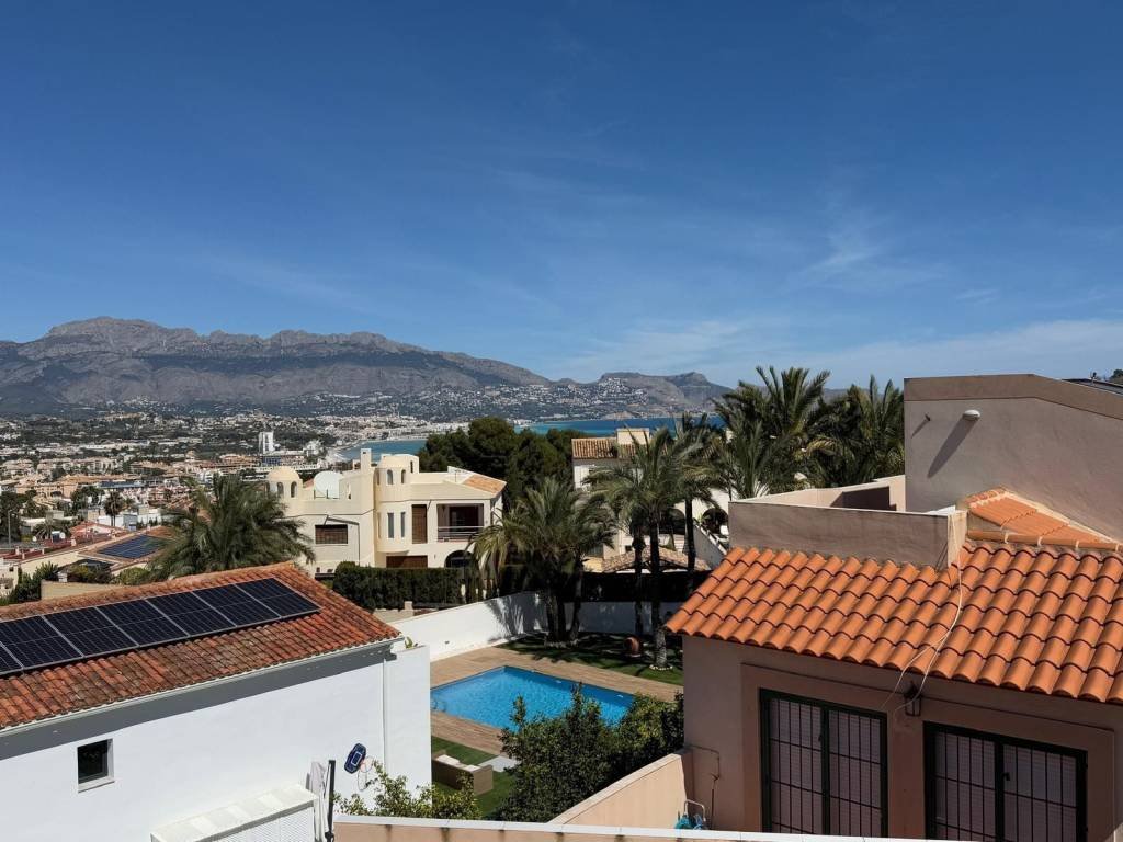 Haus 230 m² in l'Alfàs del Pi