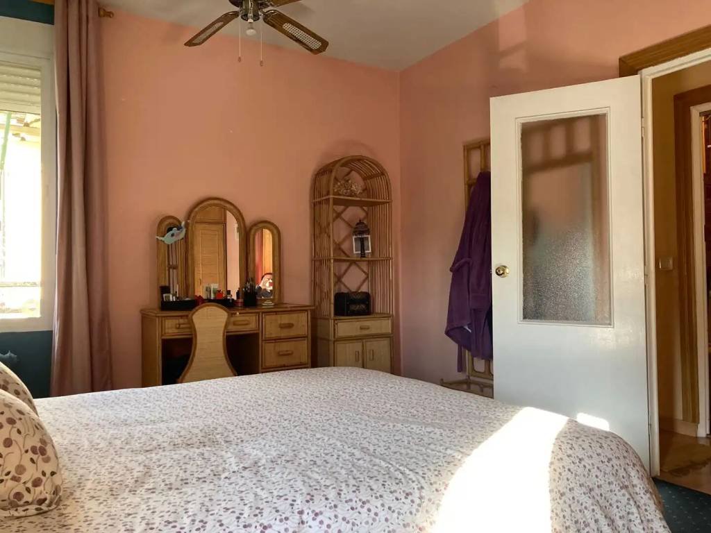 Wohnung 120 m² in Granada