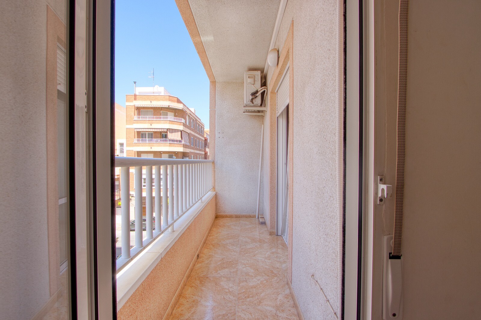 Piso de 90 m² en Torrevieja