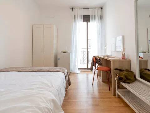 Habitación 102 m², Madrid