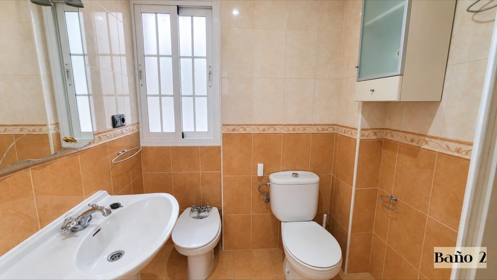 Habitación 127 m², Granada