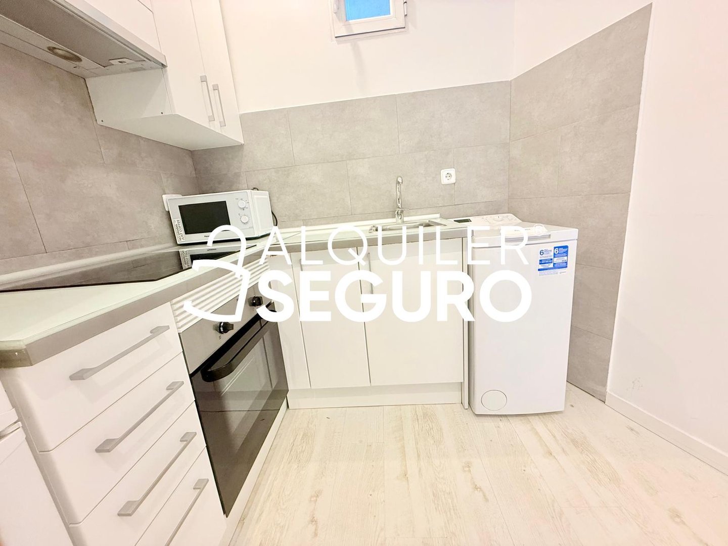 Wohnung 60 m² in Madrid