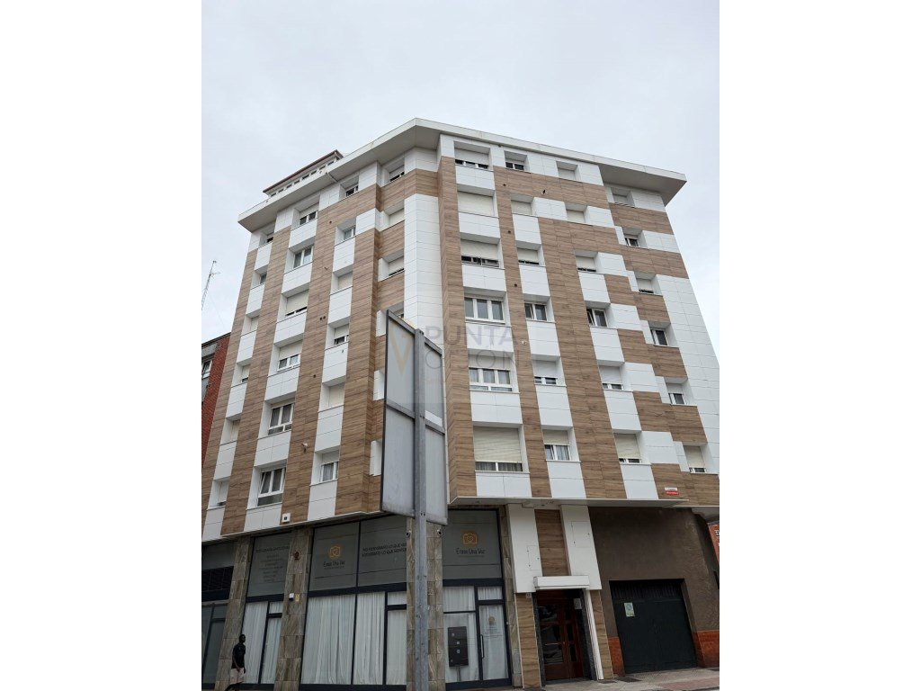 Piso de 120 m² en Gijón