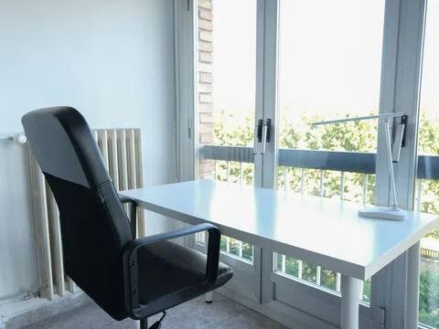 Habitación 140 m², Lérida