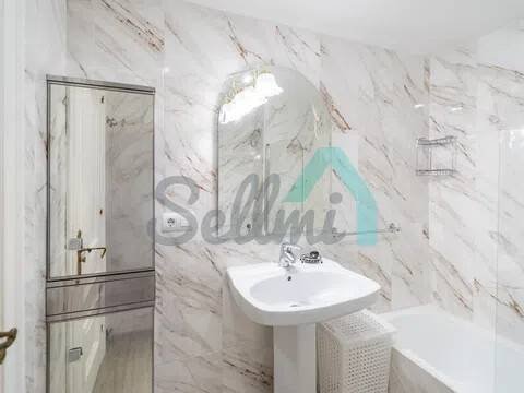 Piso de 107 m² en Oviedo