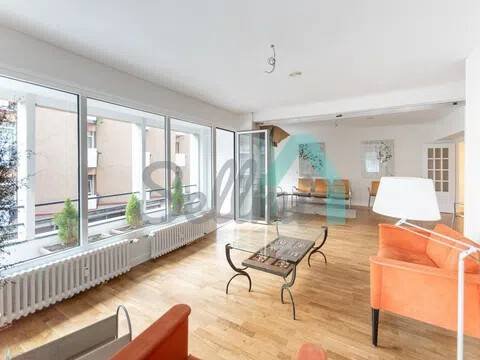 Piso de 158 m² en Oviedo