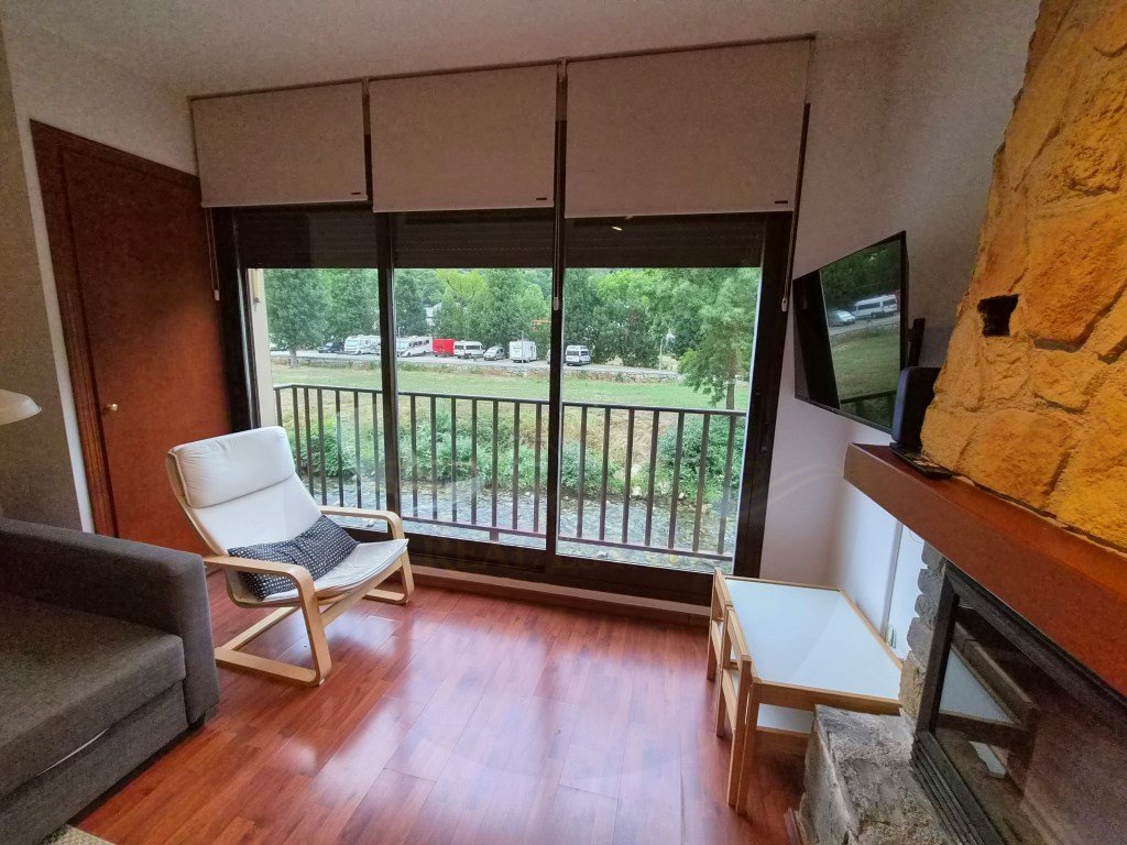Piso de 70 m² en Les
