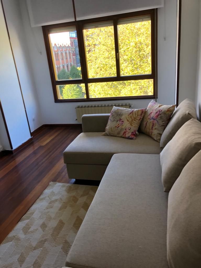 Pis de 69 m² a Gijón