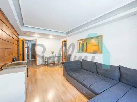 Pis de 74 m² a Oviedo