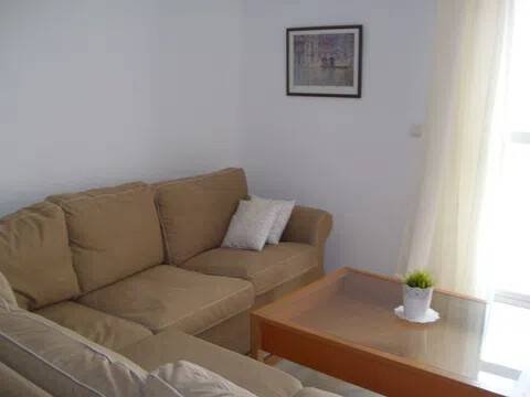 Piso de 50 m² en Tomares