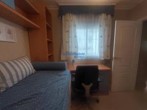 Piso de 105 m² en Dos Hermanas