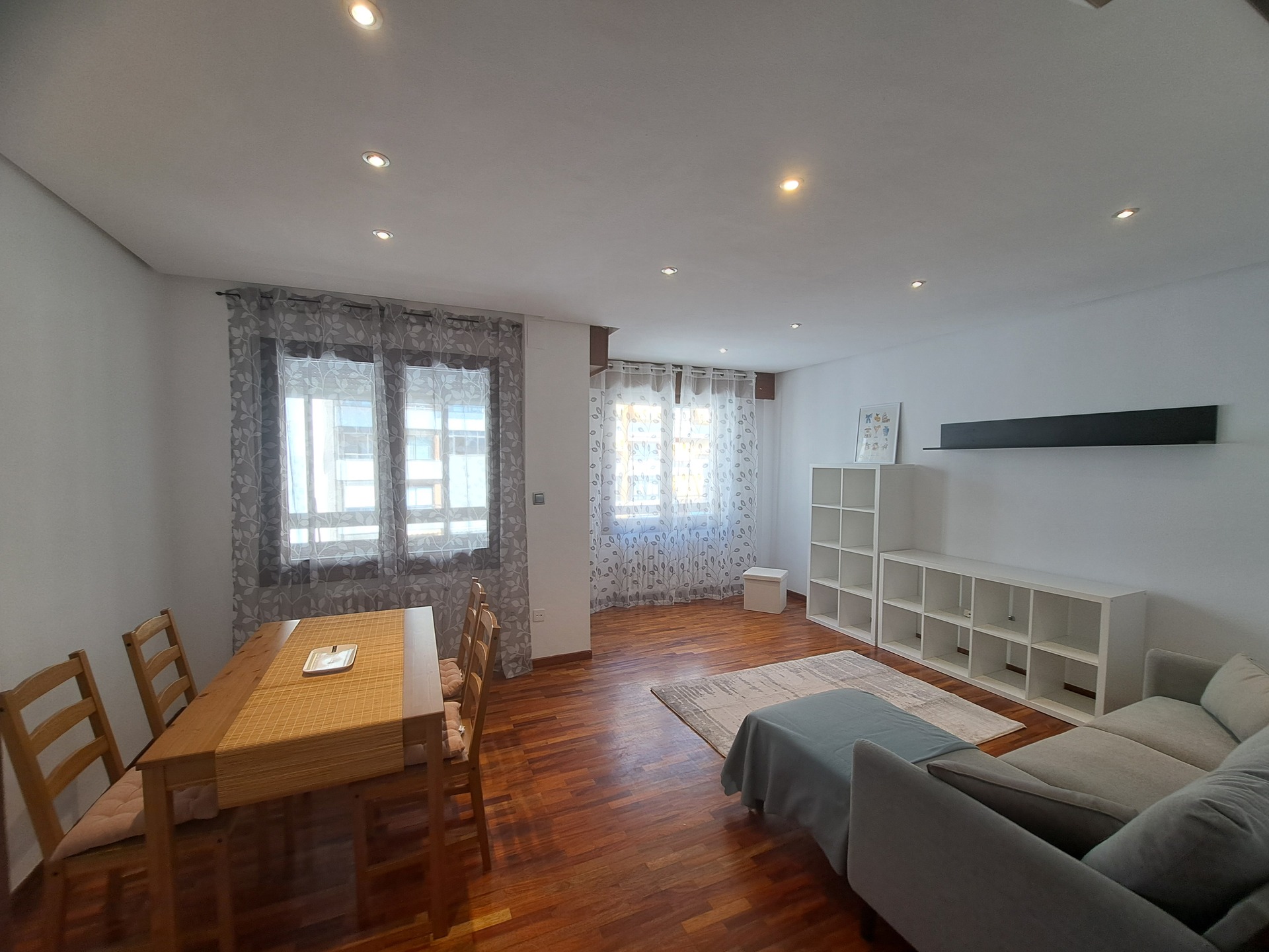 Piso de 100 m² en Ourense