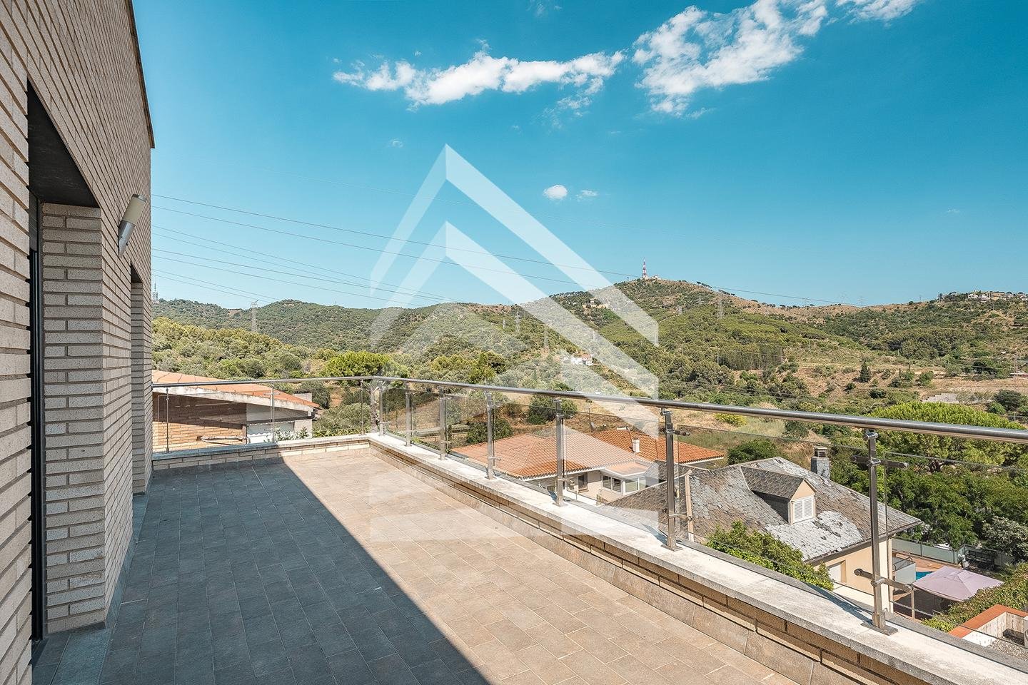 Haus 228 m² in Sant Just Desvern
