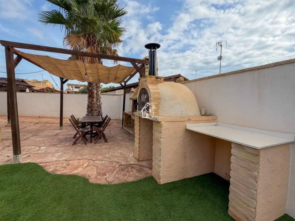 Casa de 80 m² a Oriola