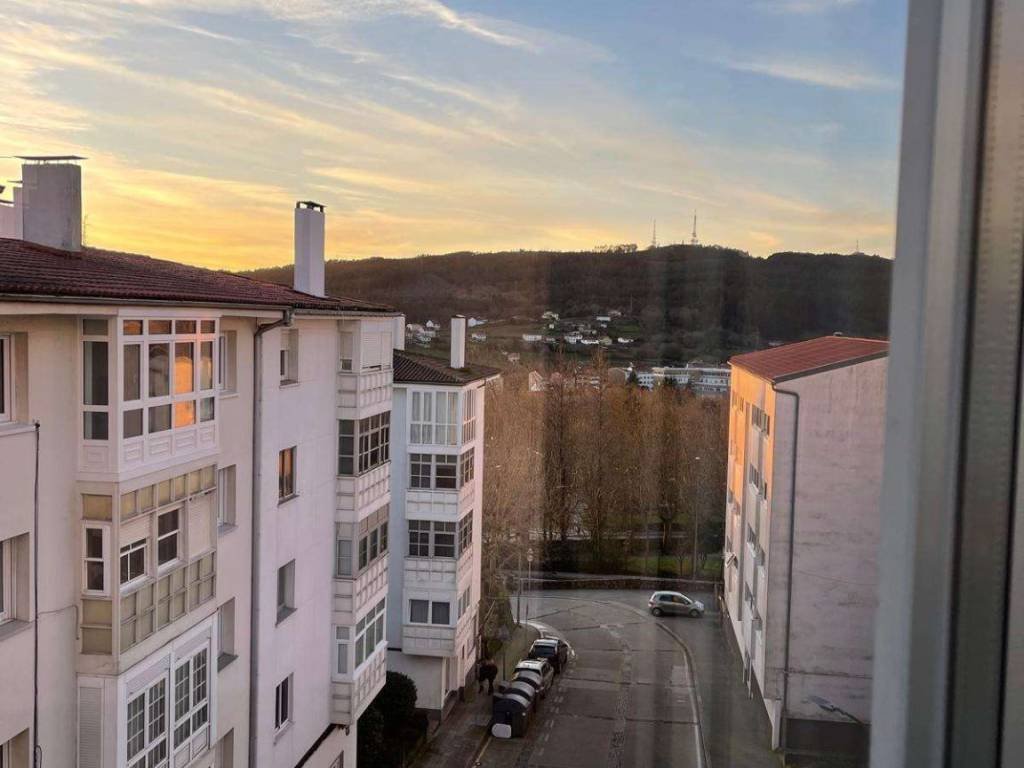 Piso de 90 m² en Santiago de Compostela