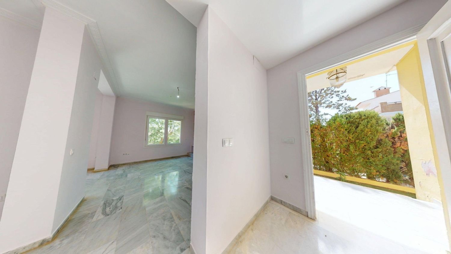 Haus 370 m² in Mairena del Aljarafe