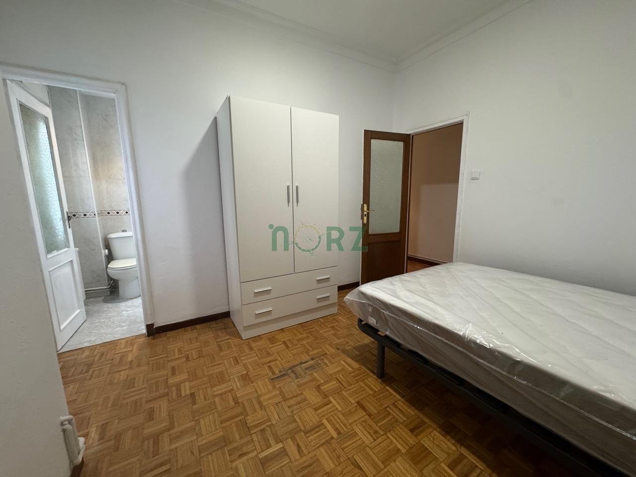 Zimmer zur Miete, Ourense